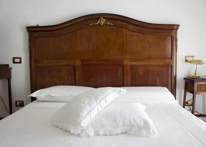 Lux Domus *